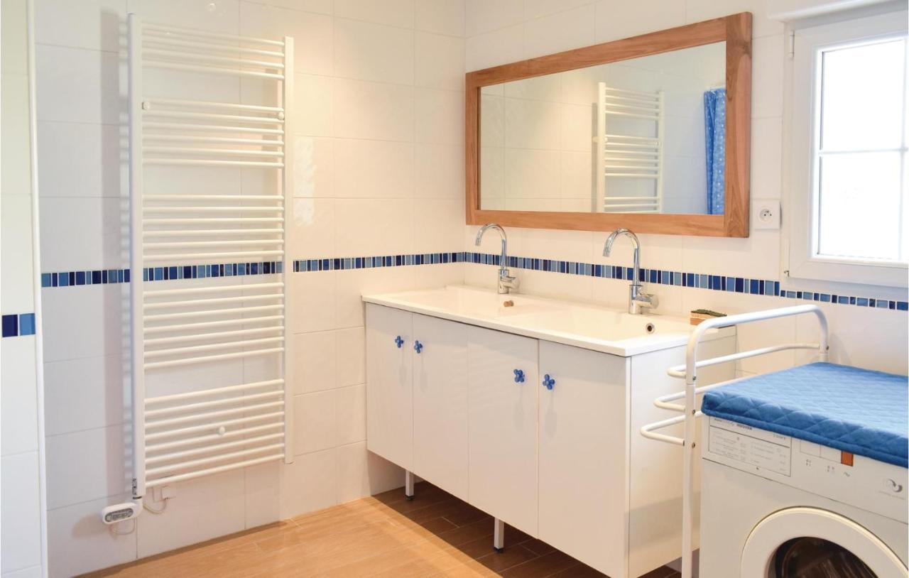 Quinéville Cozy Home In Lestre With Wifi מראה חיצוני תמונה