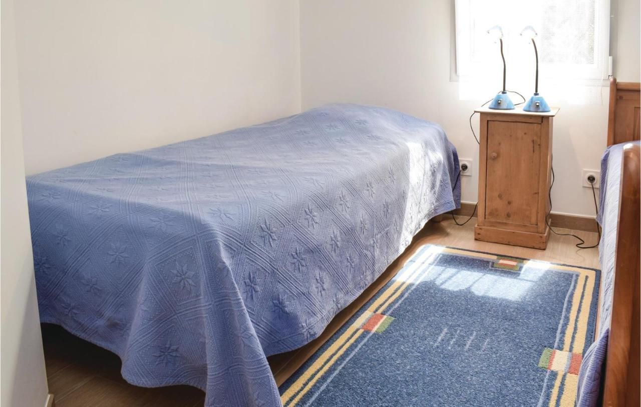 Quinéville Cozy Home In Lestre With Wifi מראה חיצוני תמונה